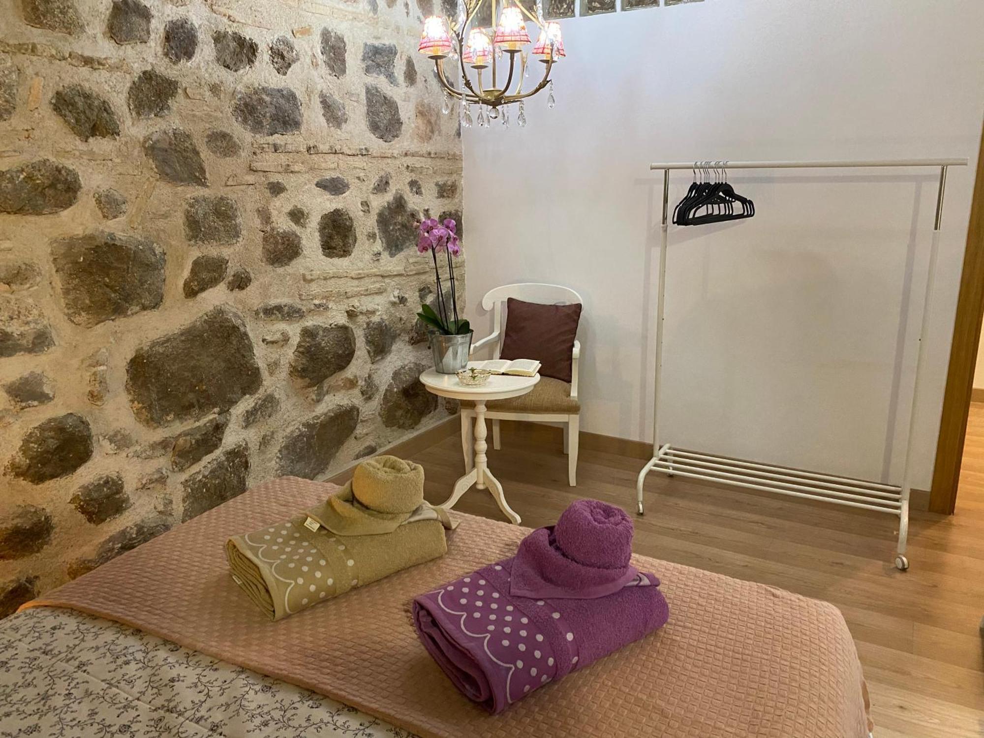 Domus Alfileritos Apartment Toledo Ngoại thất bức ảnh